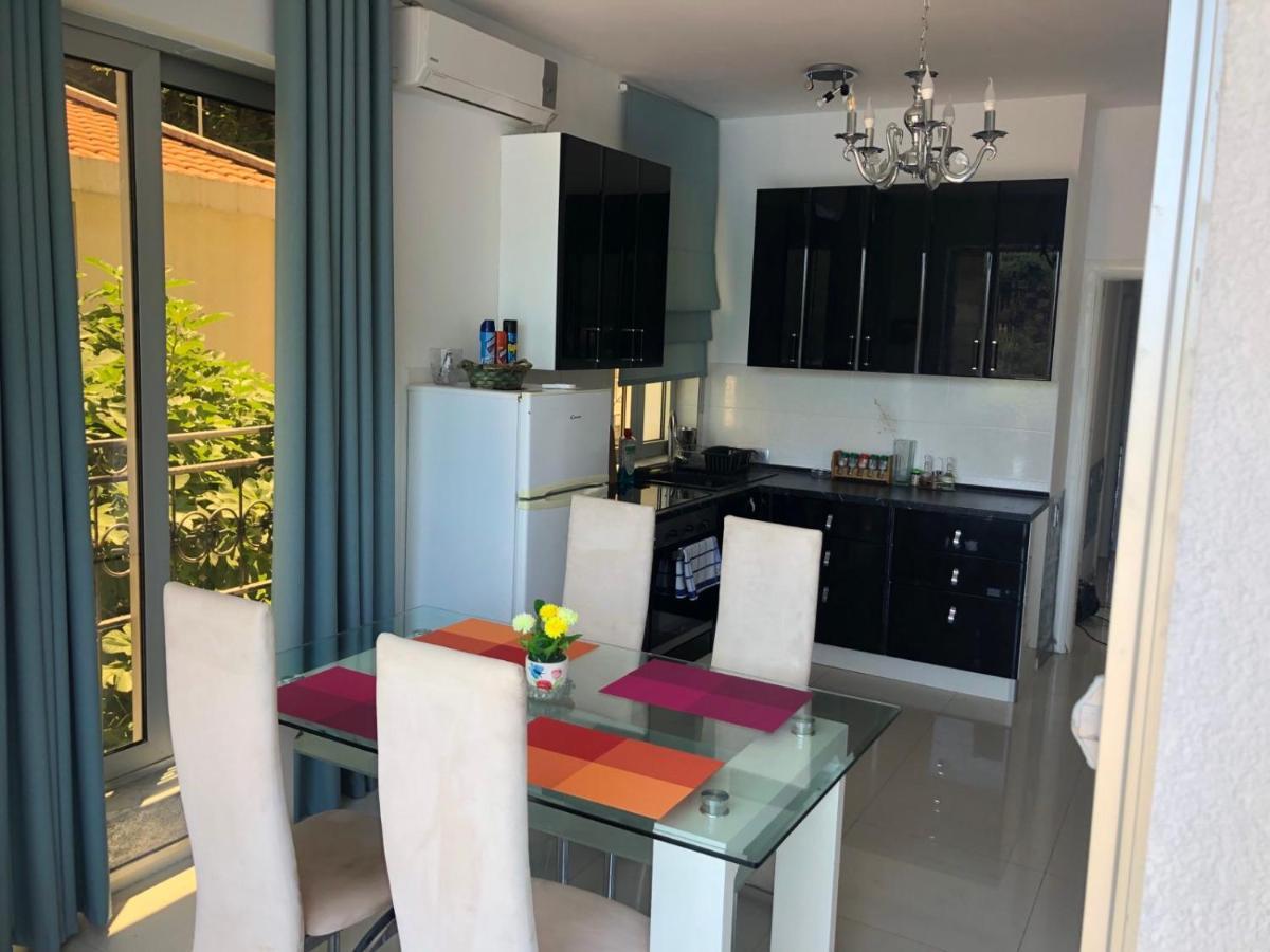 Apartment Galina Tivat Exterior foto